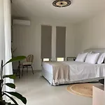 Pnoe Eco Residences