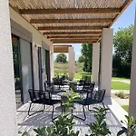 Pnoe Eco Residences Aparthotel Kourouta