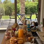 Pnoe Eco Residences Kourouta