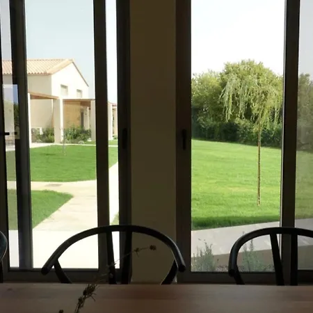 Ξενοδοχείο με διαμερίσματα Pnoe Eco Residences