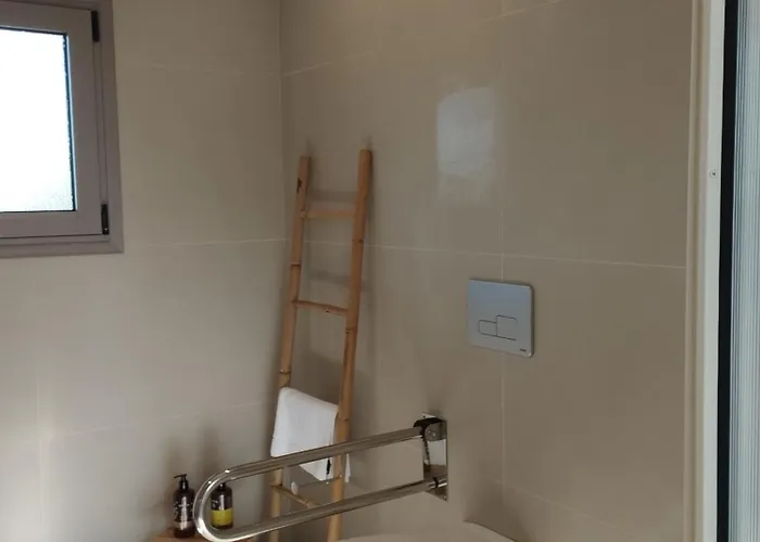 Ξενοδοχείο με διαμερίσματα Pnoe Eco Residences