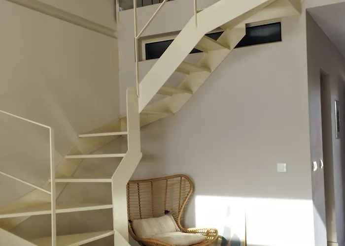 Aparthotel Pnoe Eco Residences