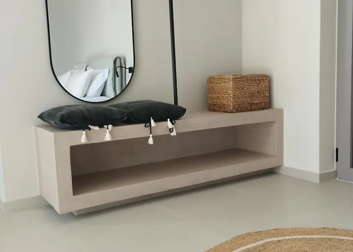 Pnoe Eco Residences 4*